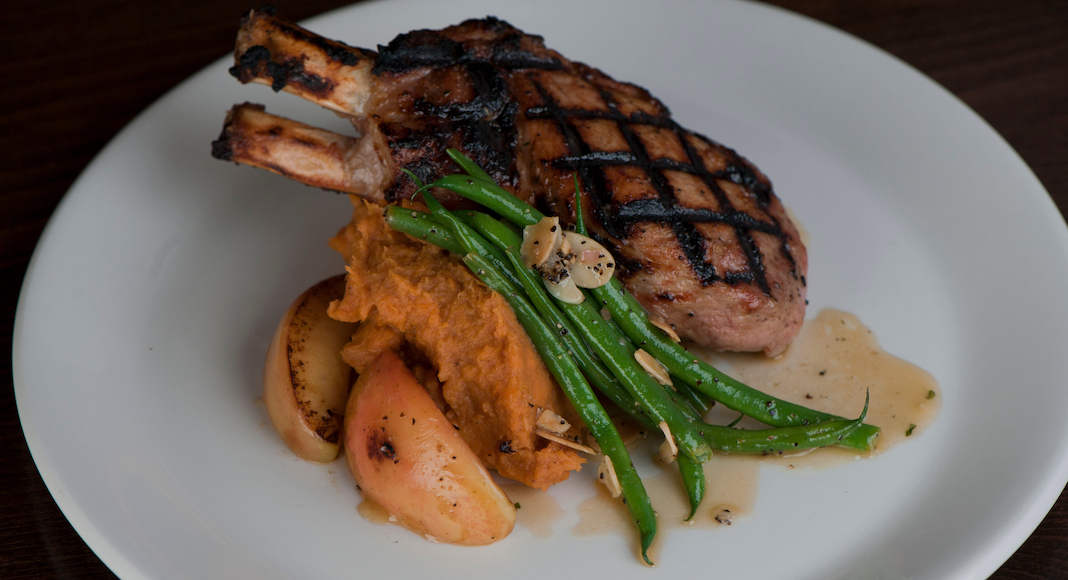 Easy One-Pan Lemon Garlic Chicken Recipe